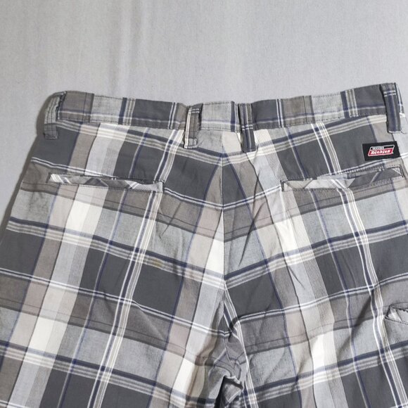 Dickies flat front lightweight shorts men's size 32 grey white chequered - Picture 4 of 13
